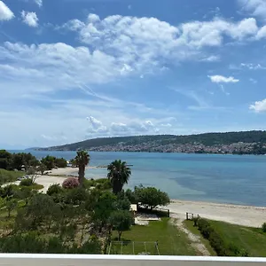 M&n , Trogir Chorwacja